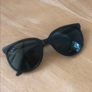 Ray-Ban Black Women's Sunglasses